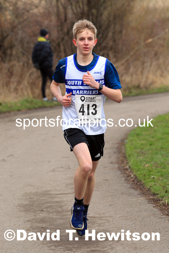 Senior men and veteran men over-40s NECAA Road Relay Champs., Hetton Lyons Park, Hetton le Hole, County Durham. Photo: David T. Hewitson/Sports for All Pics